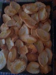 El pan nuestro de cada día, olio e aglio